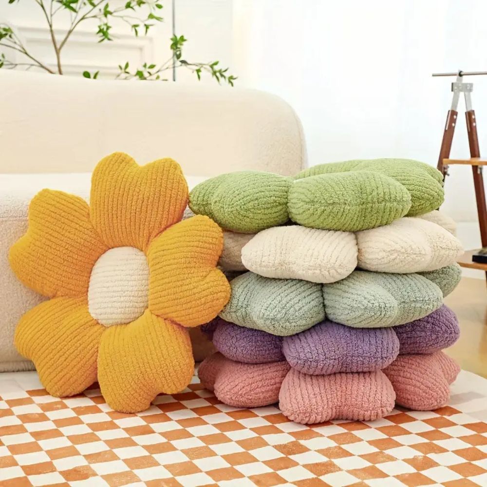 Flower Shaped Decorative Pillow – Soft Plush Cushion for Sofa, Bed, or Nursery – Cozy Floral Accent for Home Décor