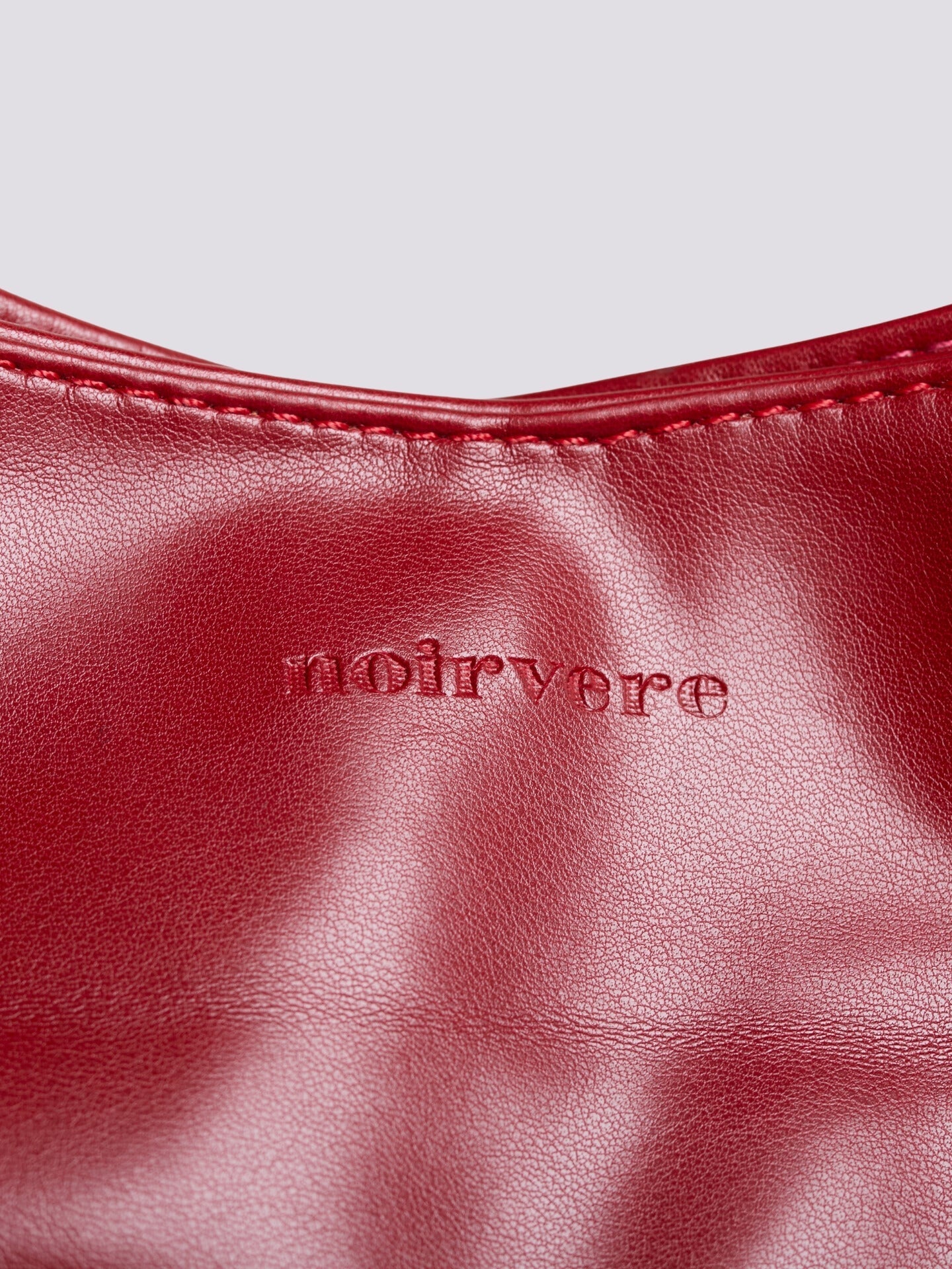 Minimalist Hobo Shoulder Bag – Vegan Leather