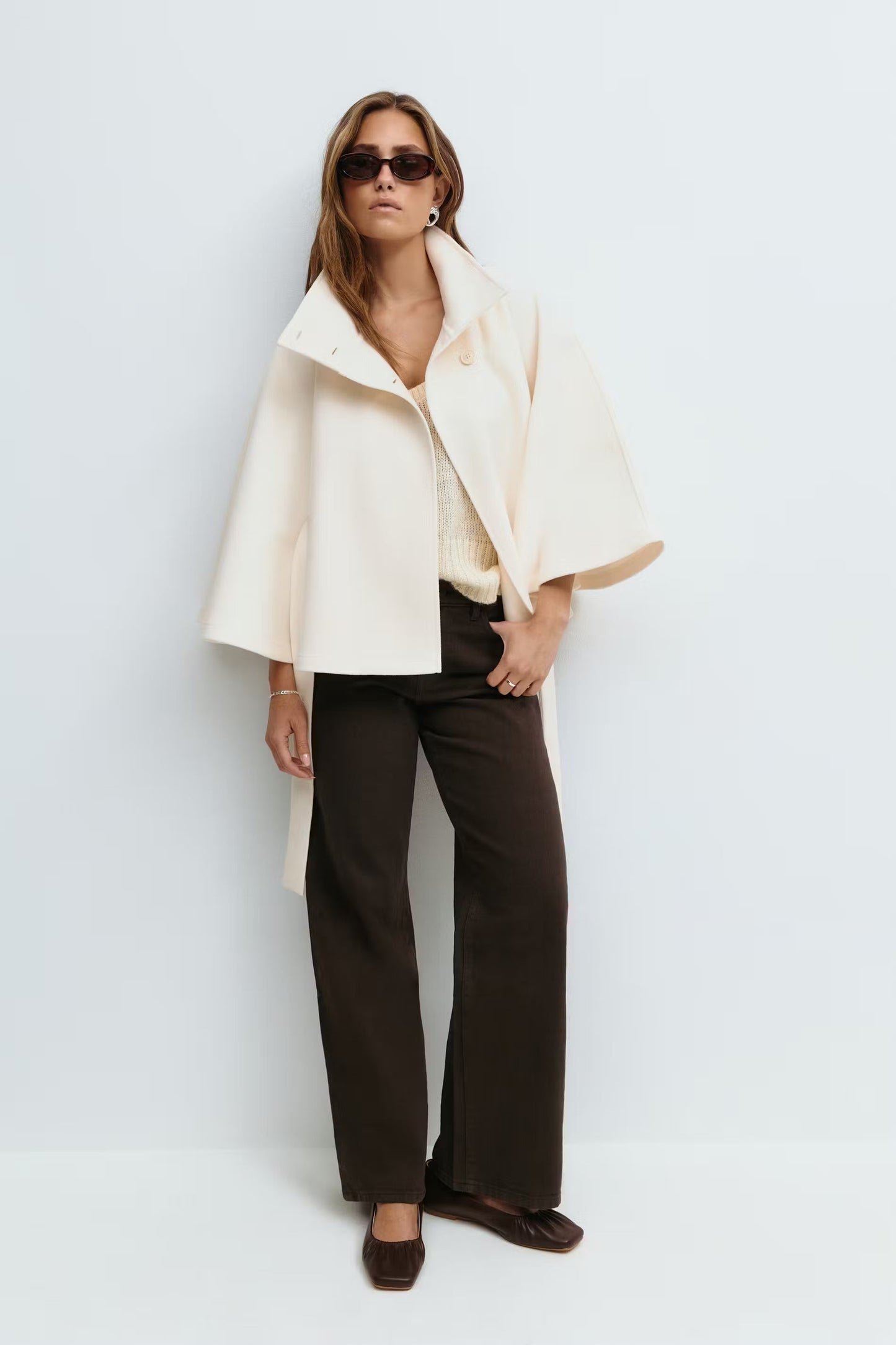 Women's Cape Jacket – Elegant Draped Outerwear for Fall 2025