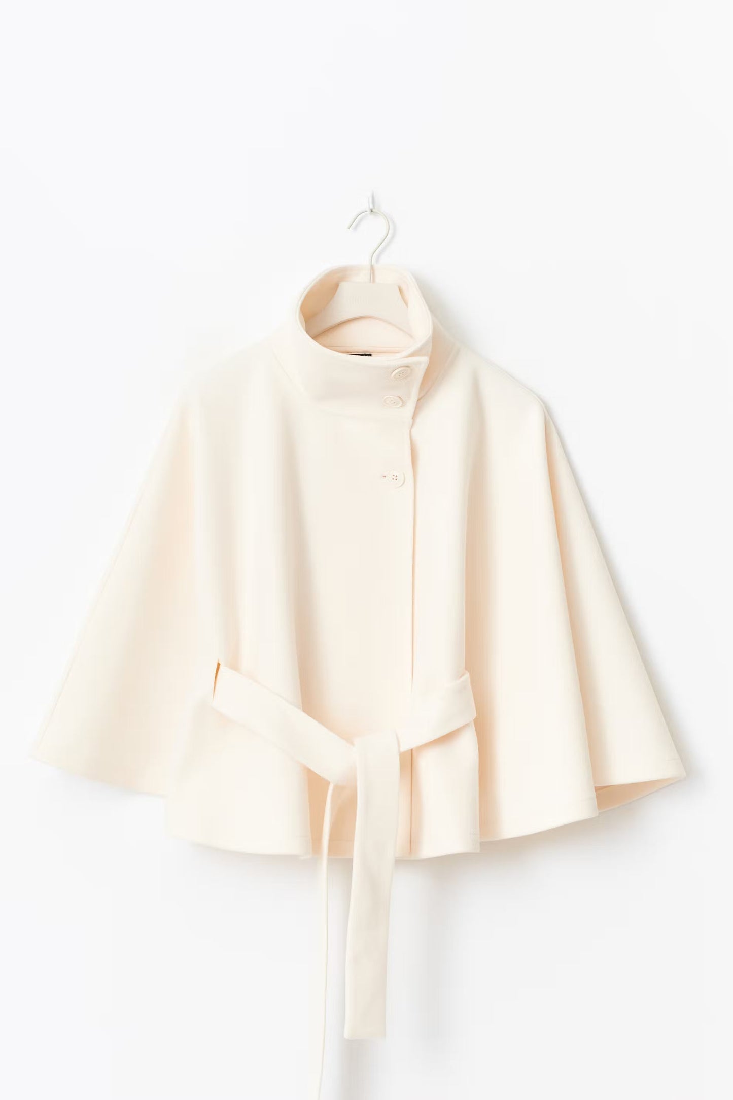 Women's Cape Jacket – Elegant Draped Outerwear for Fall 2025