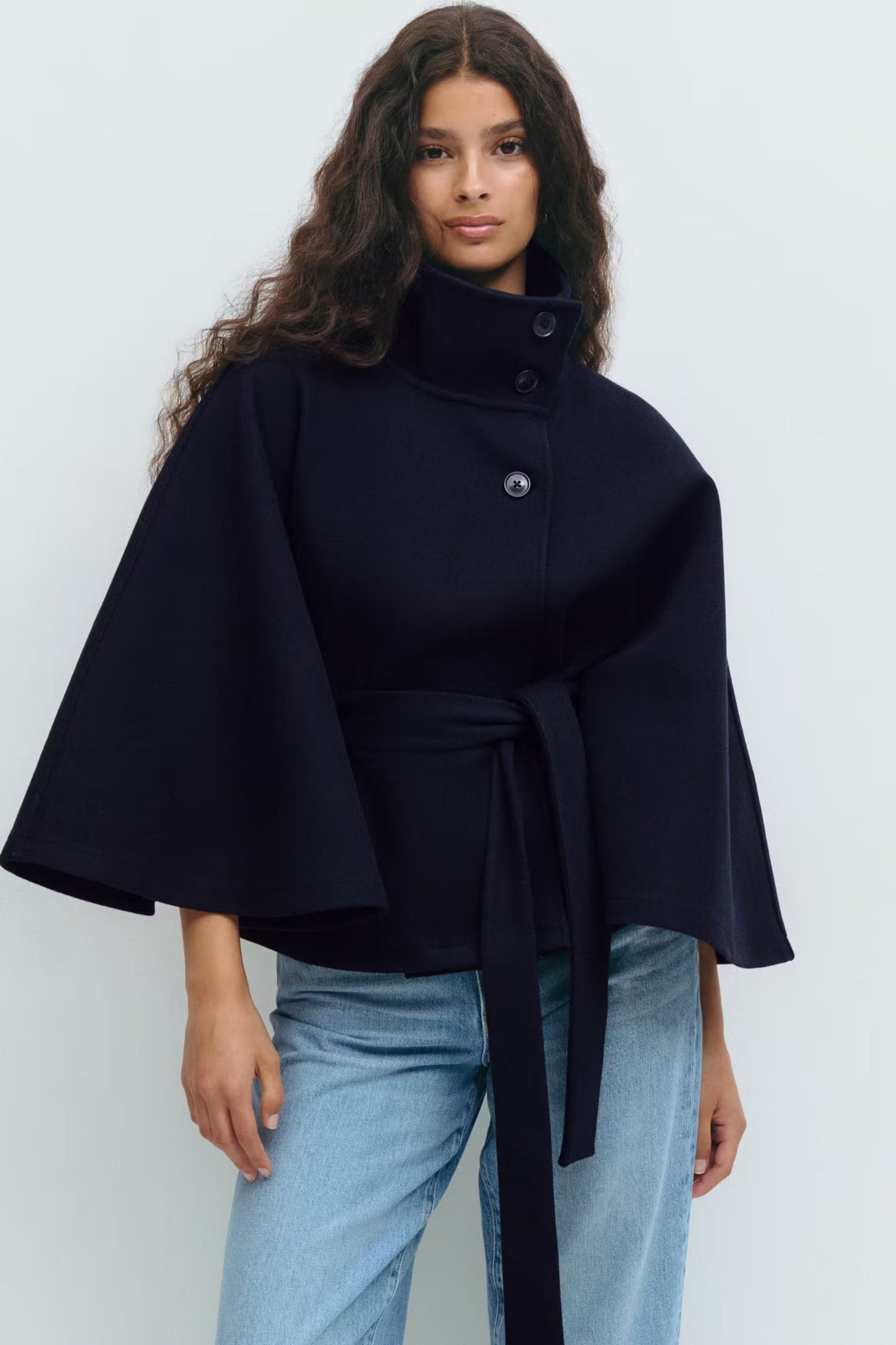 Women's Cape Jacket – Elegant Draped Outerwear for Fall 2025
