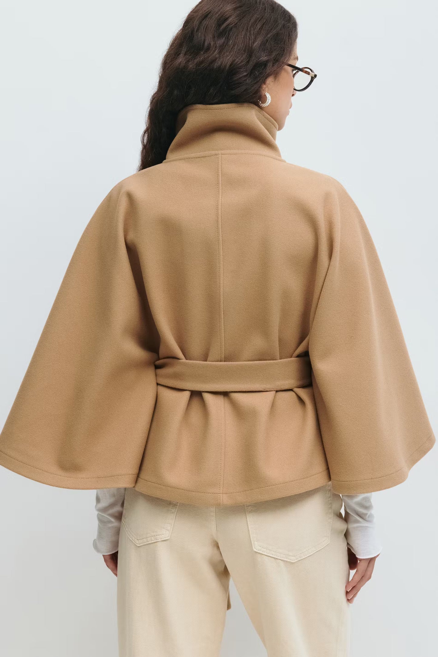 Women's Cape Jacket – Elegant Draped Outerwear for Fall 2025