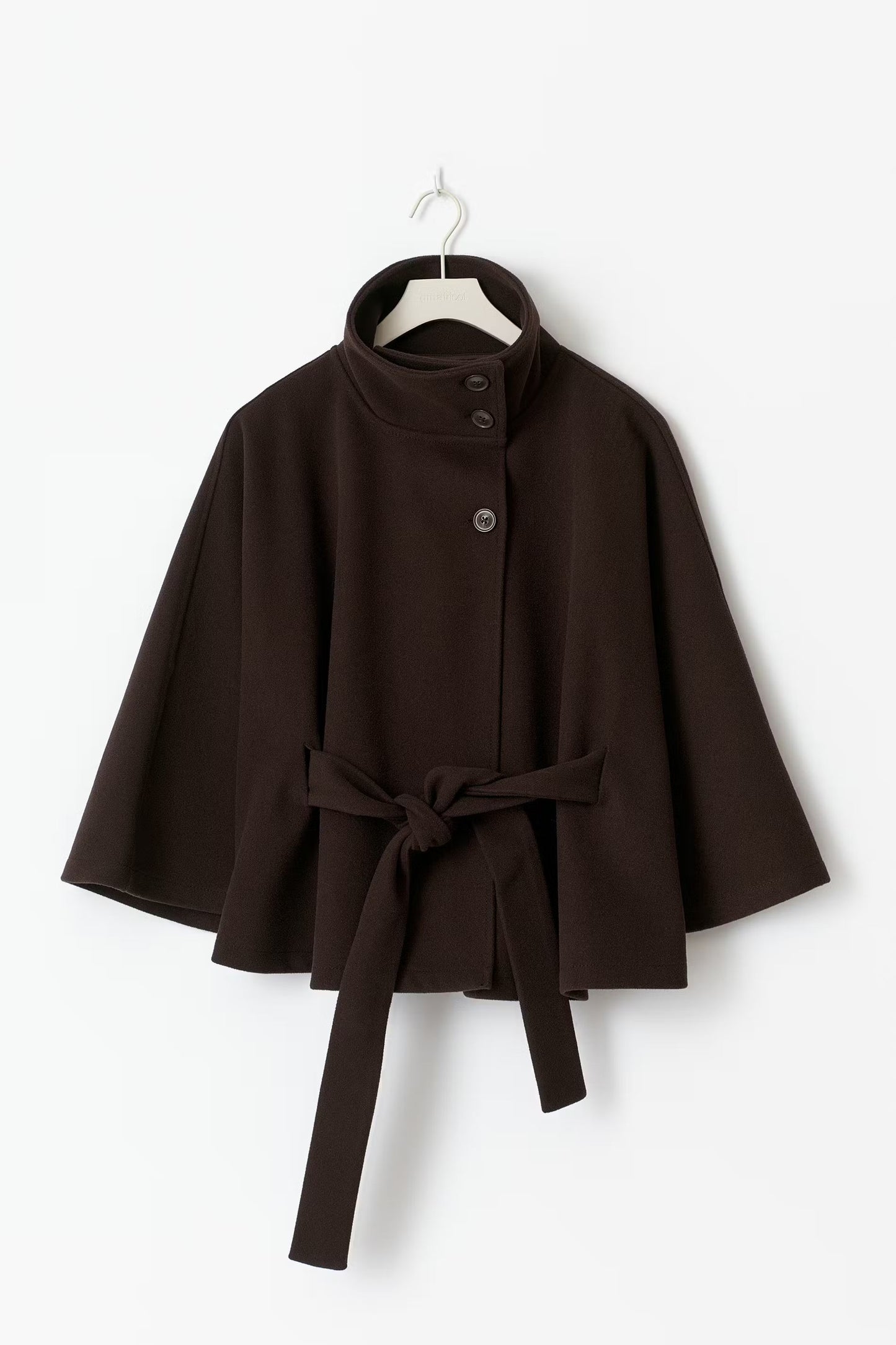 Women's Cape Jacket – Elegant Draped Outerwear for Fall 2025