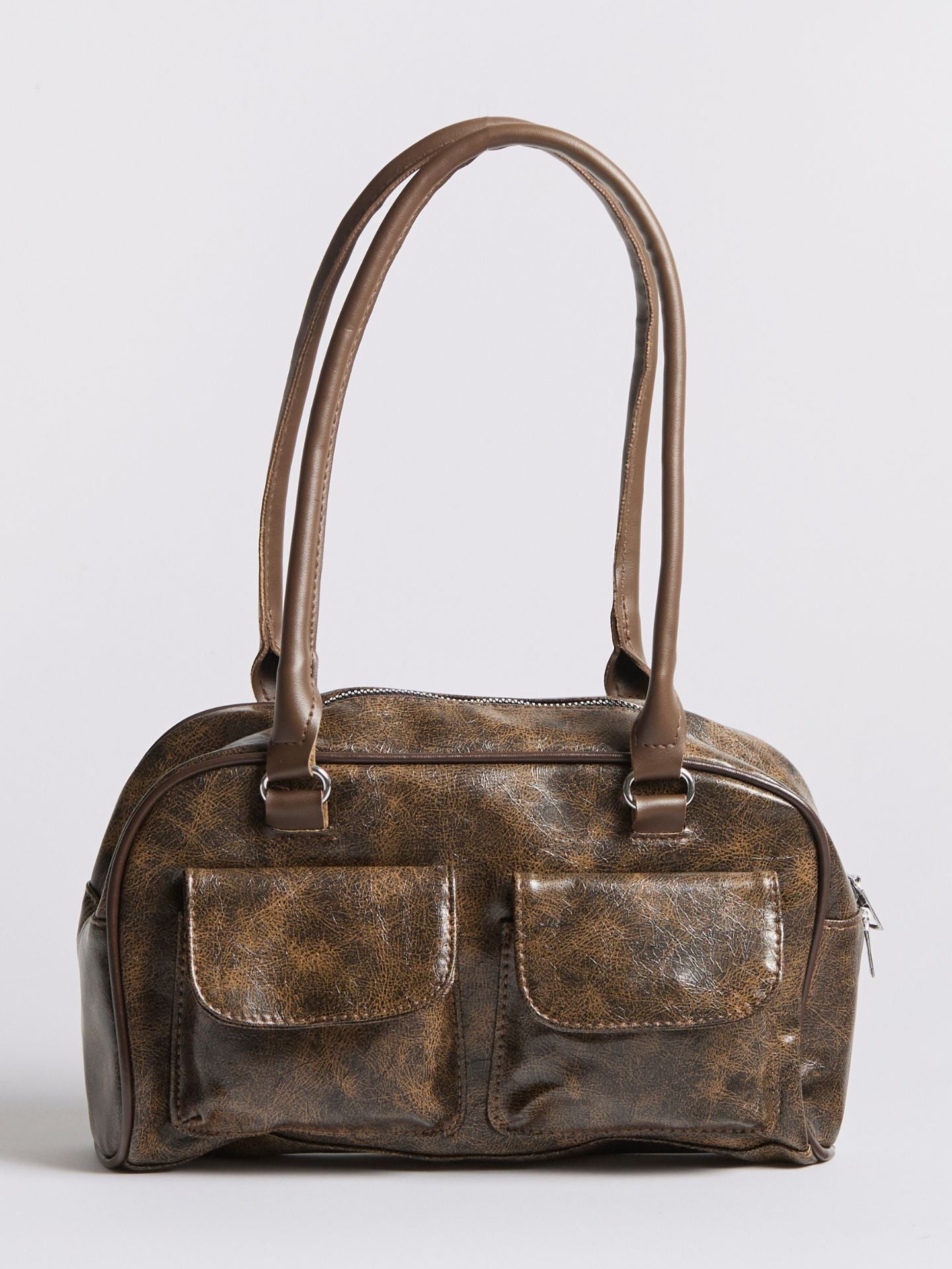 Luxury Vintage Shoulder Bag with Front Pockets – Vegan Leather & Timeless Design