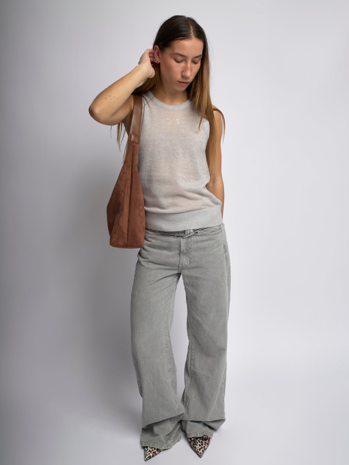 Black Suede Shoulder Bag – Minimalist & Spacious Design