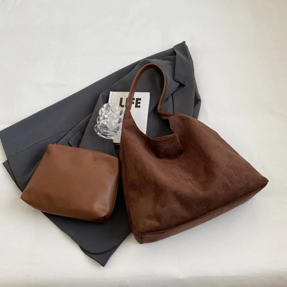 Elegant Women's Shoulder Bag – Spacious, Stylish & Comfortable Handbag for Daily Use