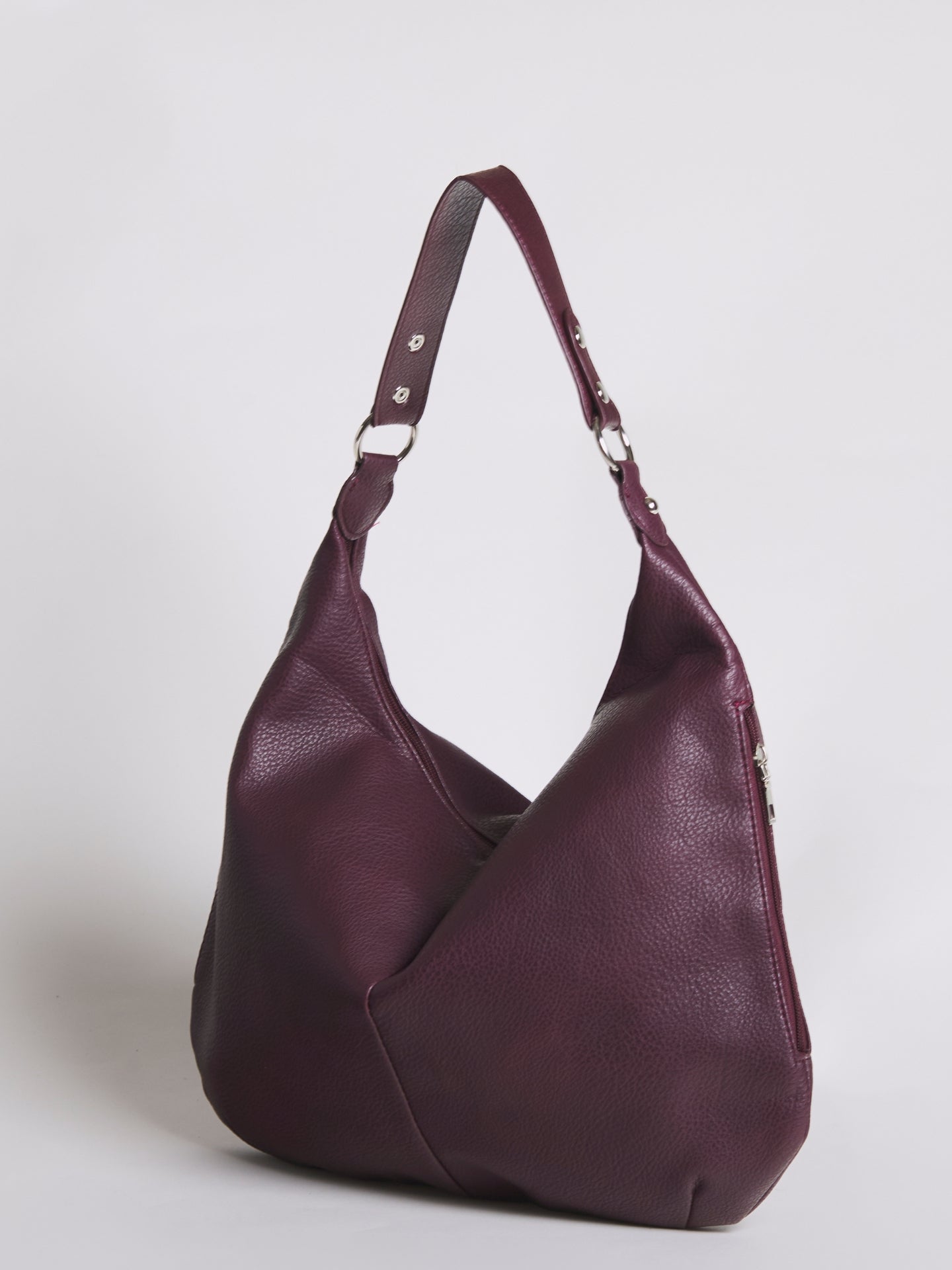 Spacious Shoulder Bag – Vegan Leather