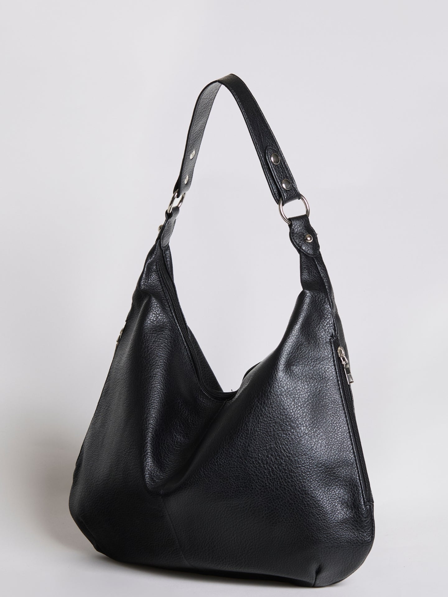 Spacious Shoulder Bag – Vegan Leather