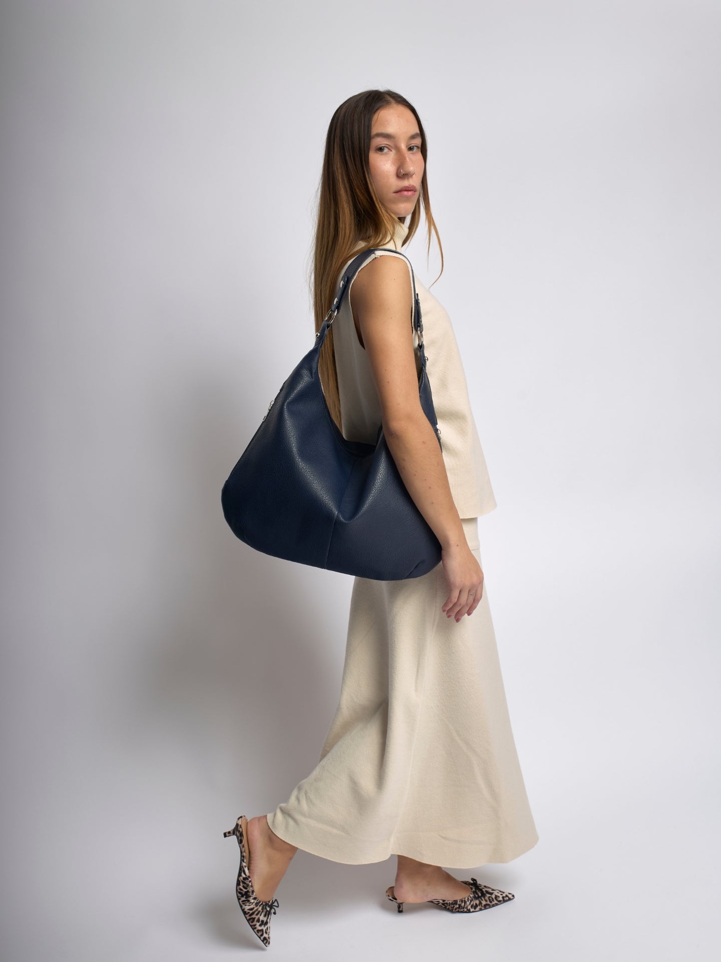 Spacious Shoulder Bag – Vegan Leather