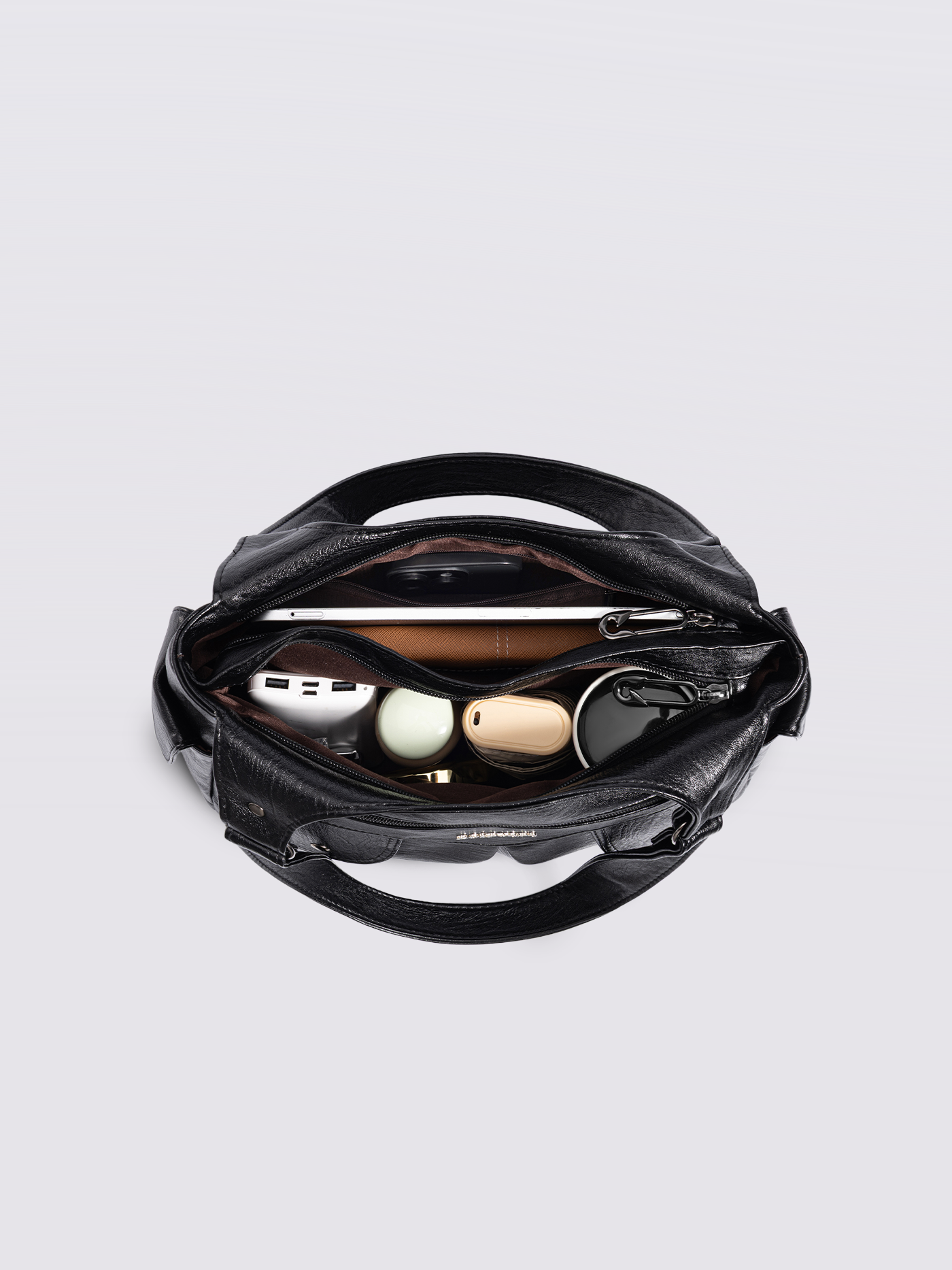Vegan Leather Shoulder Bag with Multiple Pockets – Practical & Stylish