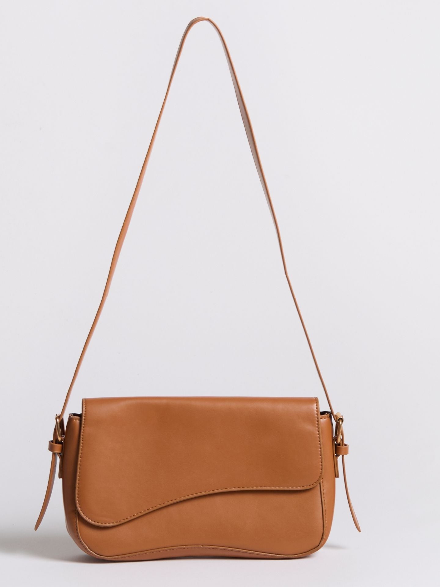 Vegan Leather Black Shoulder Bag – Adjustable Crossbody, Sustainable & Stylish
