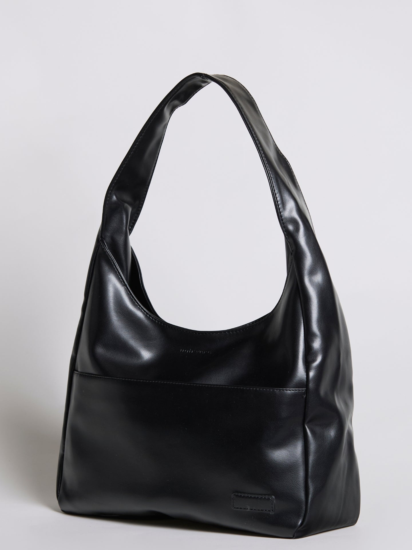 Minimalist Hobo Shoulder Bag – Vegan Leather