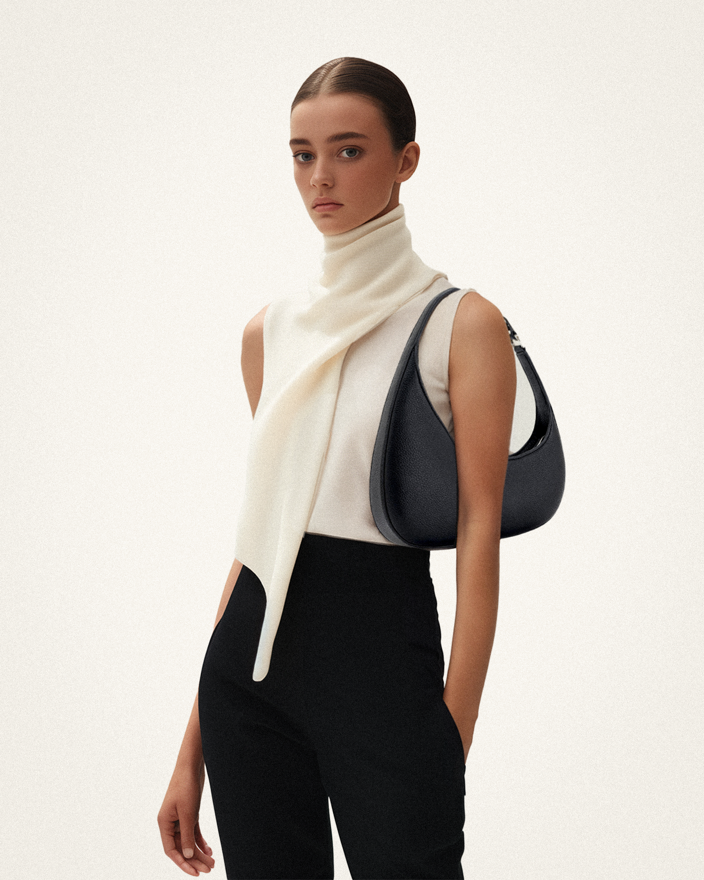 Minimalist Drop-Shaped Vegan Leather Shoulder Bag ‒ Modern Chic & Lightweight