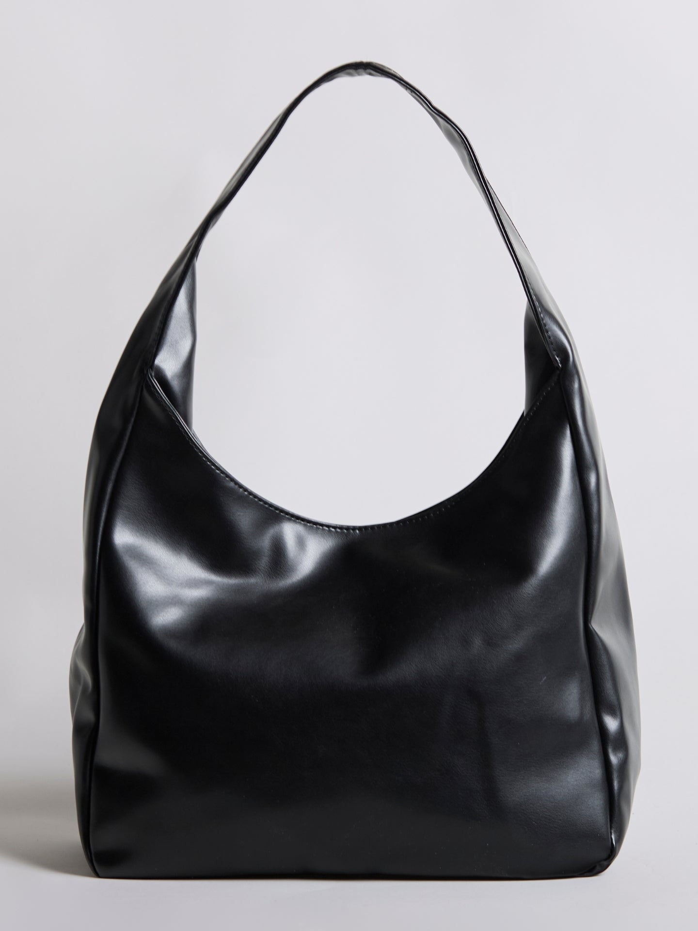 Minimalist Hobo Shoulder Bag – Vegan Leather
