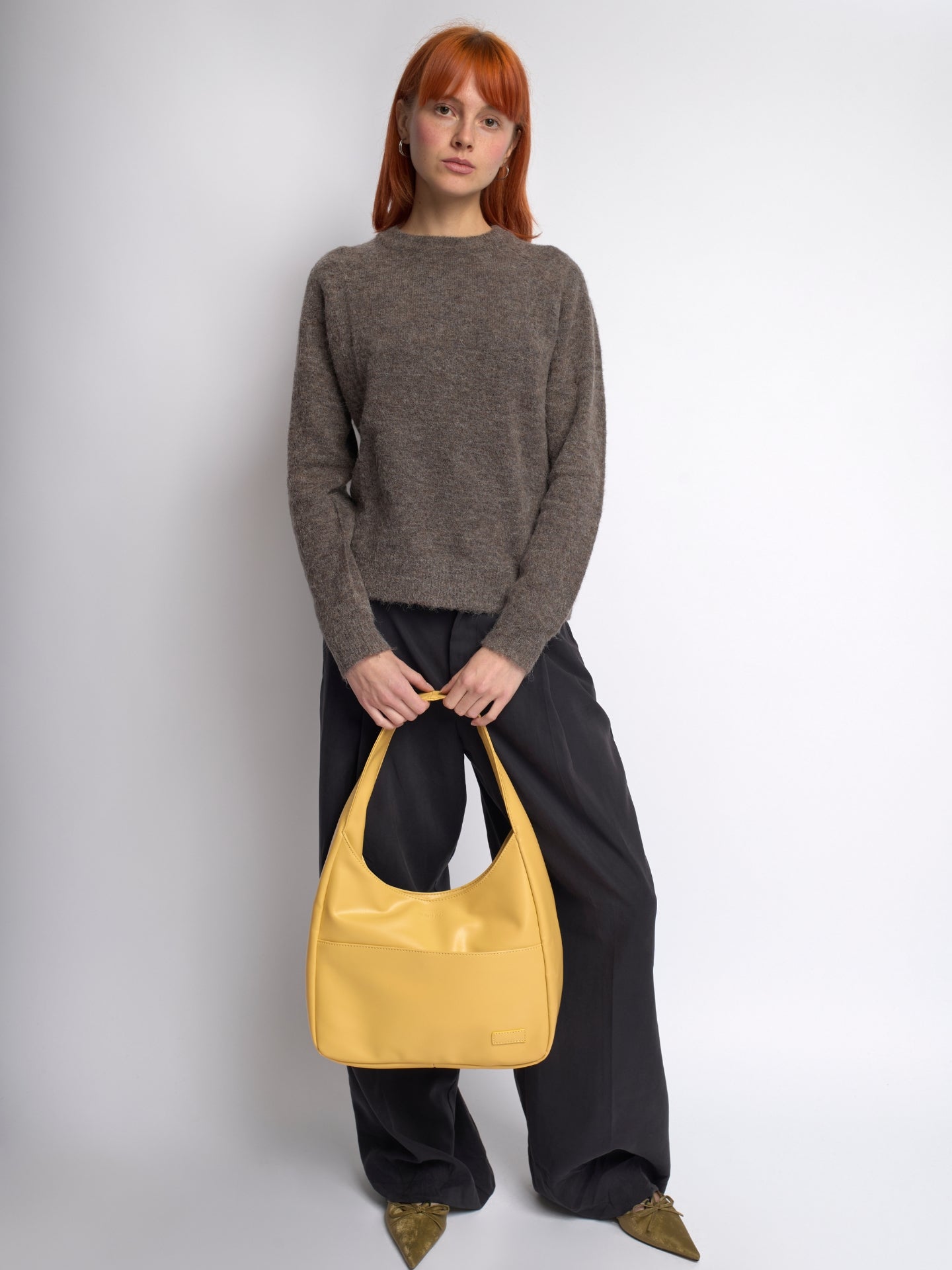 Minimalist Hobo Shoulder Bag – Vegan Leather