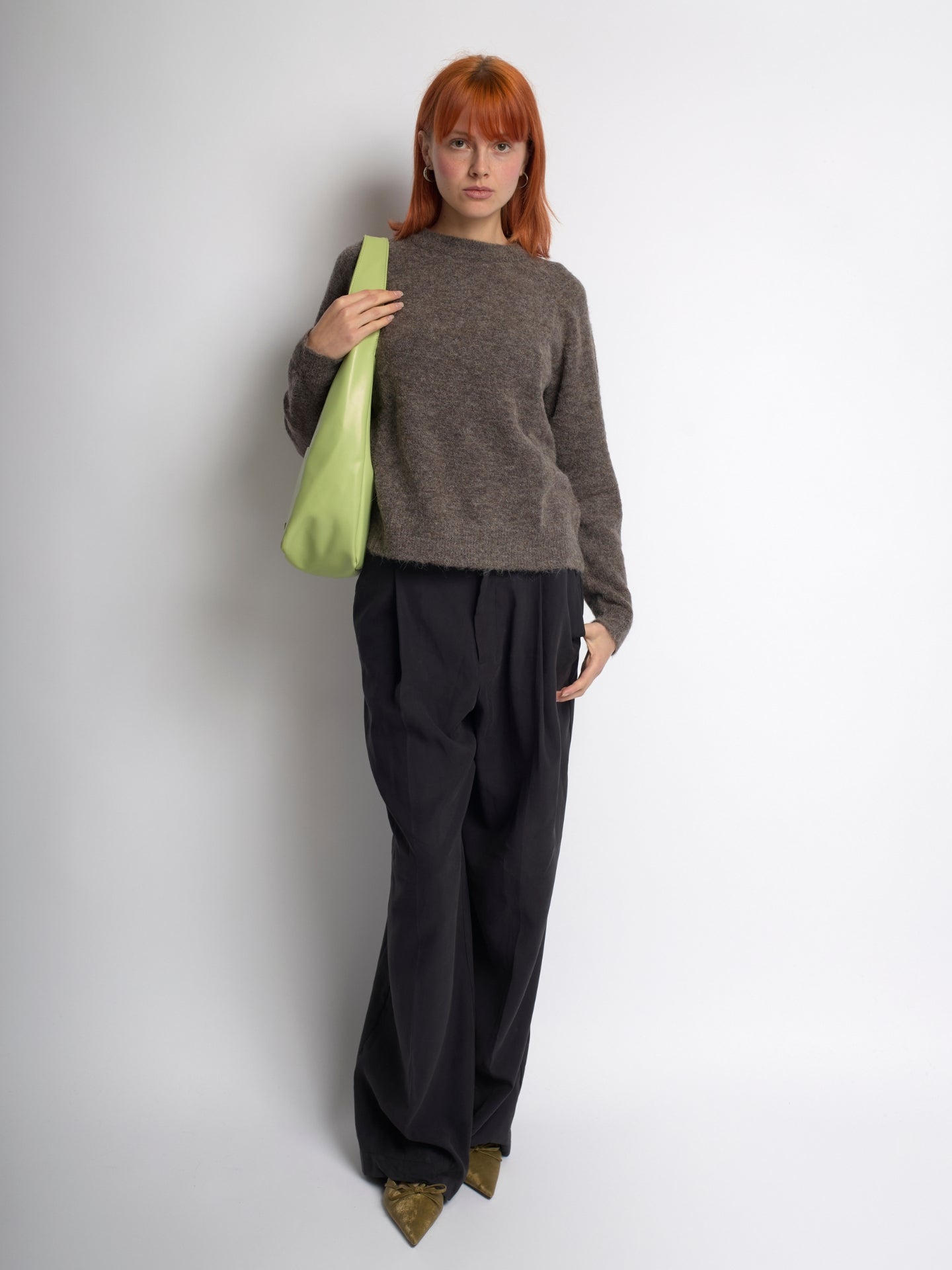 Minimalist Hobo Shoulder Bag – Vegan Leather