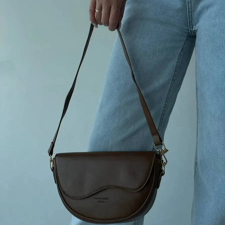 Stylish & Practical Women’s Crossbody Shoulder Bag – Elegant Everyday Carry