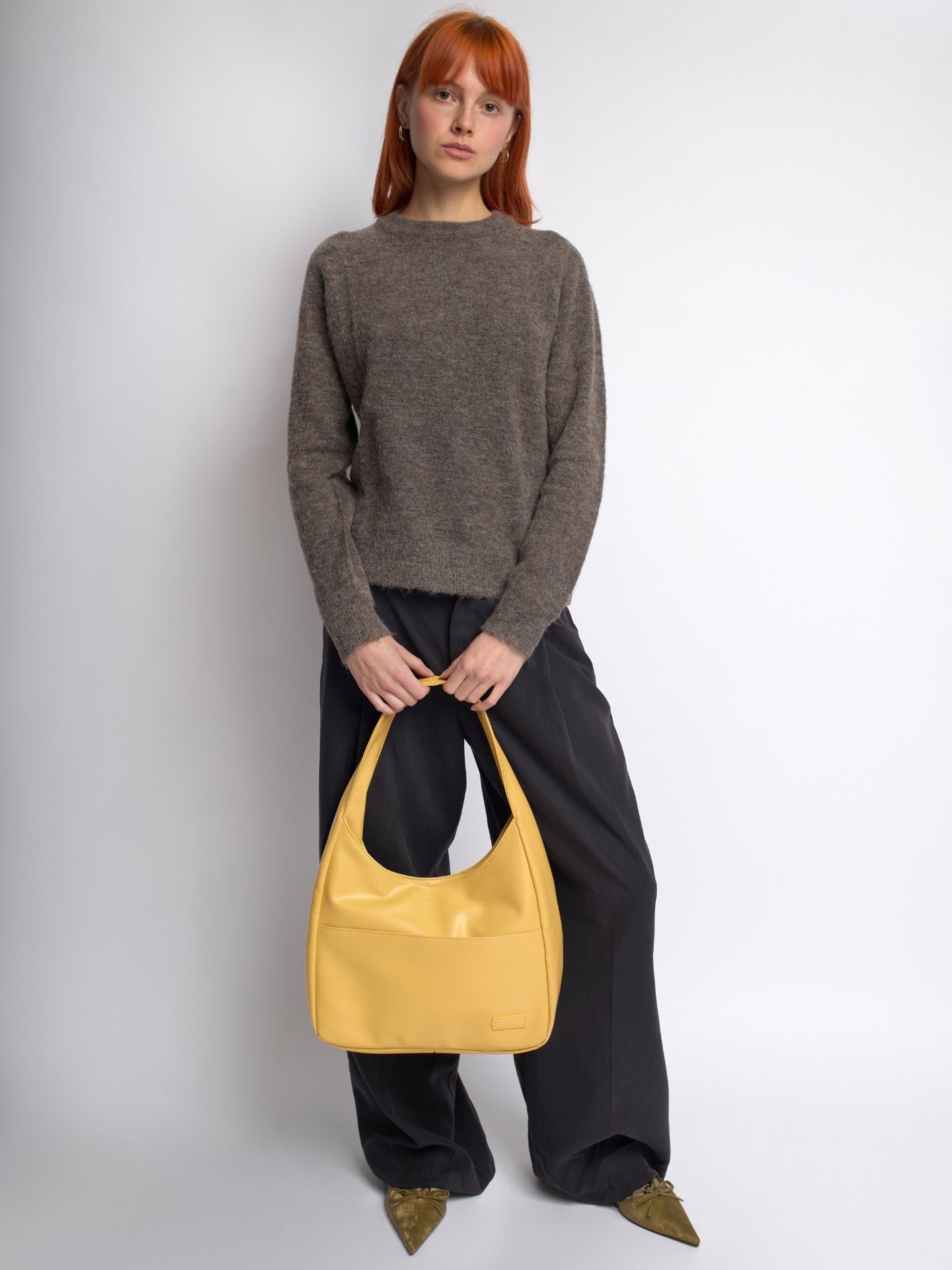 Minimalist Hobo Shoulder Bag – Vegan Leather