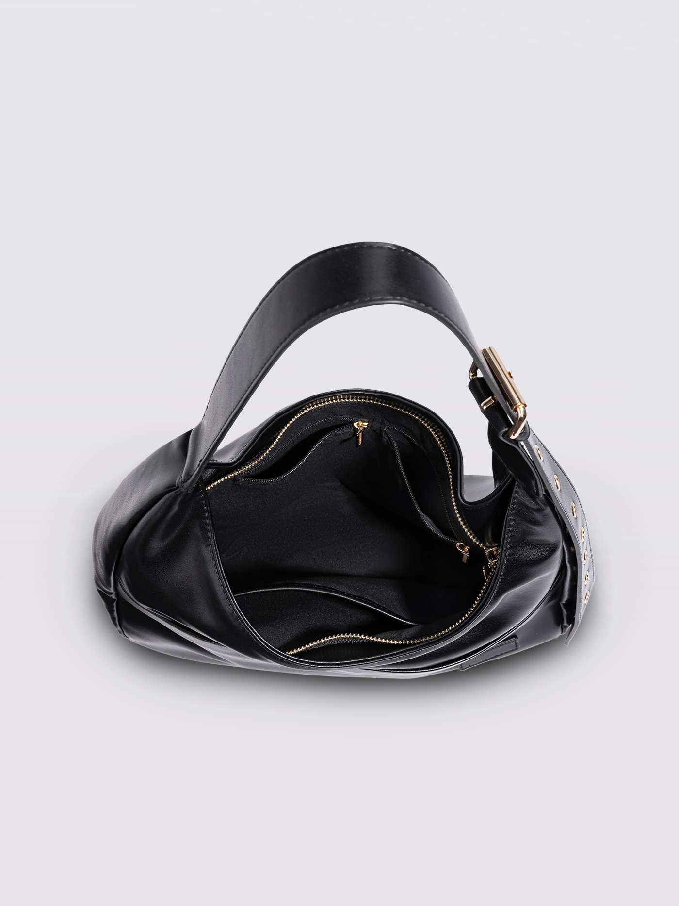 Black Shoulder Bag – Minimalist & Spacious Vegan Leather Design
