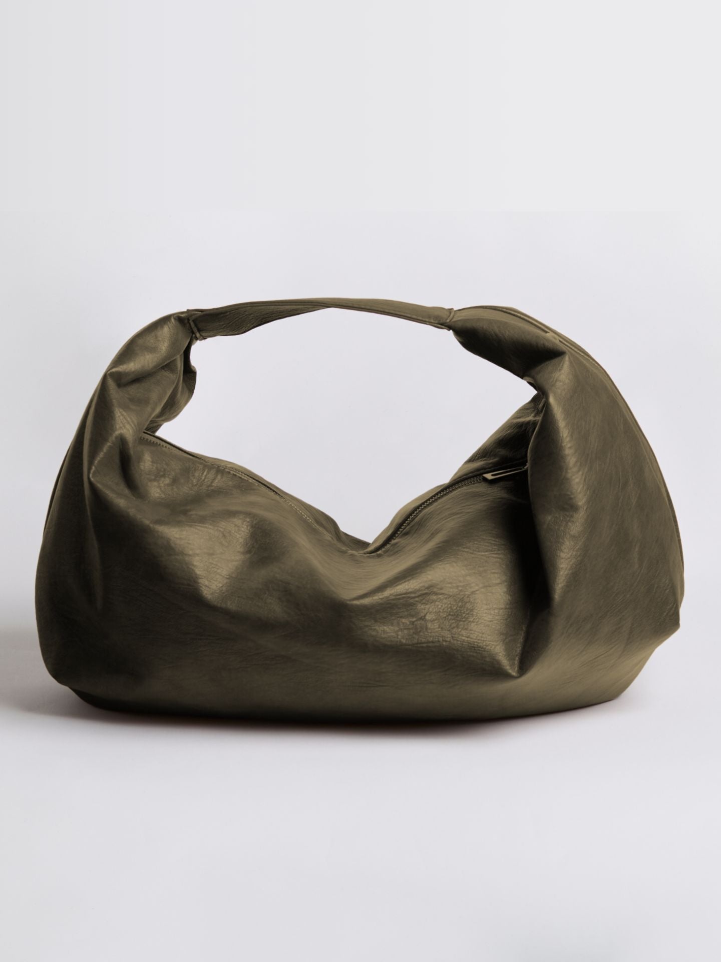Vegan Leather Soft Hobo Shoulder Bag – Black | Sustainable & Stylish Everyday Tote