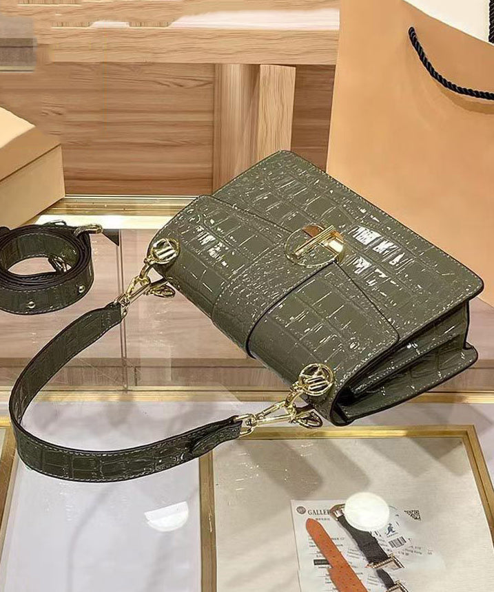 Premium Green Calf Leather Shoulder Bag for Women – Adjustable Strap, Spacious Design, Timeless Elegance