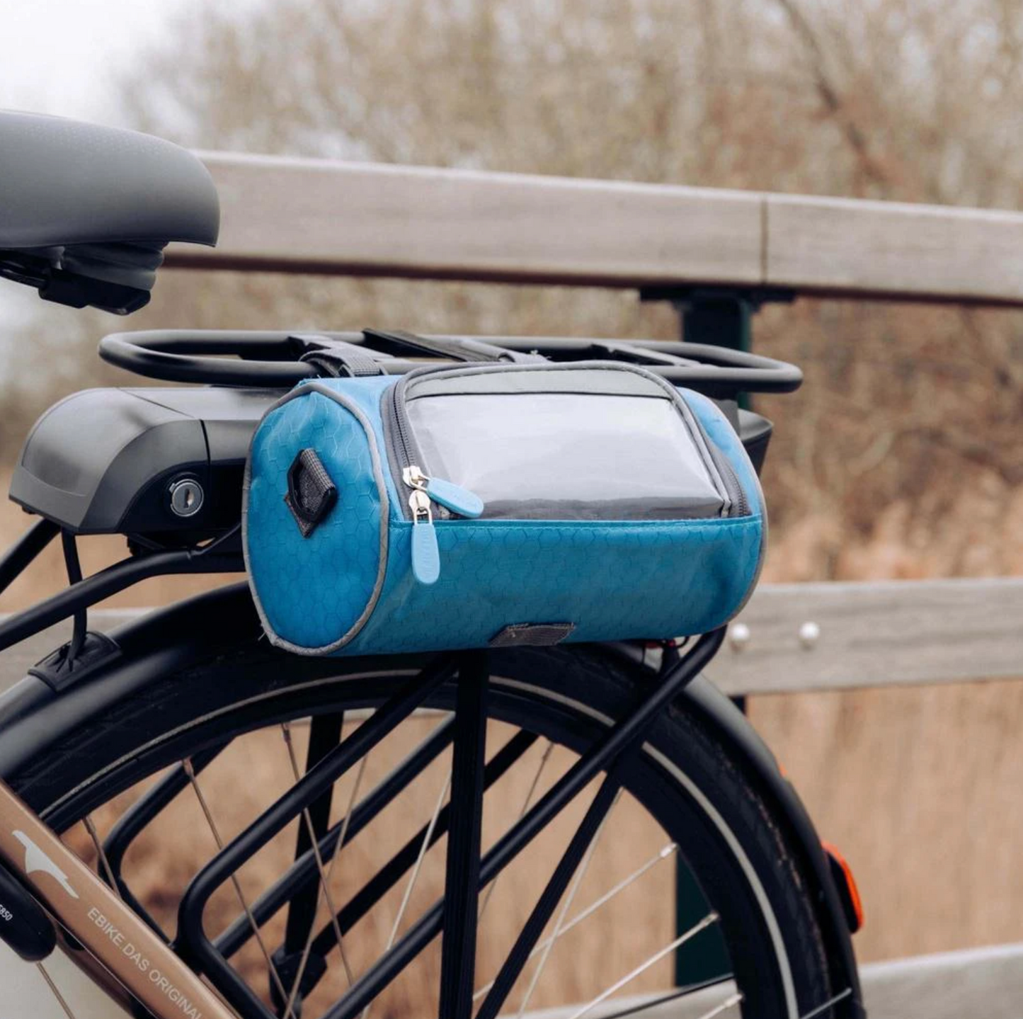 Waterproof Bike Frame Bag with Touchscreen Window – Universal Smartphone Holder for Cycling, MTB & Road Bikes