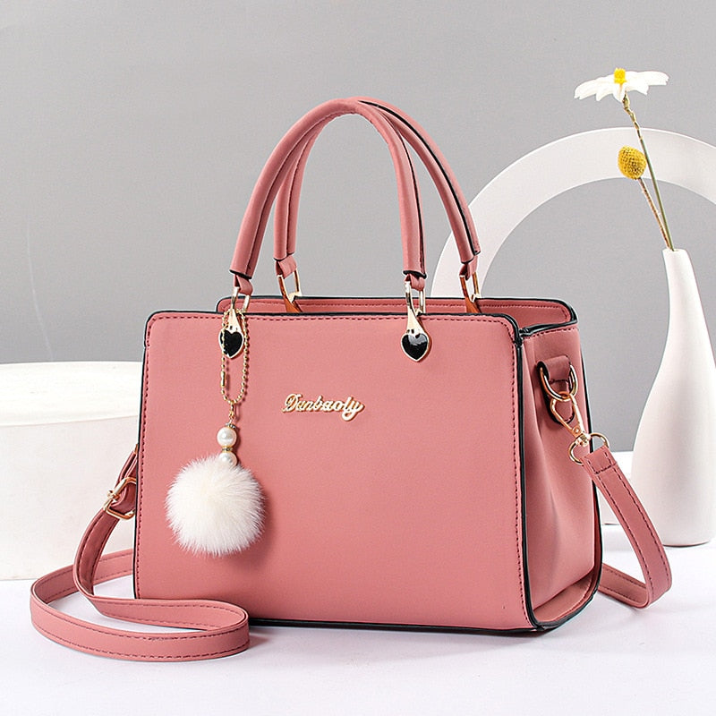 Elegant Luxury Women’s Shoulder Bag – Lana Fashion Handbag, Stylish & Versatile