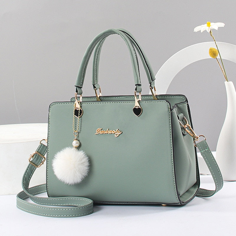 Elegant Luxury Women’s Shoulder Bag – Lana Fashion Handbag, Stylish & Versatile