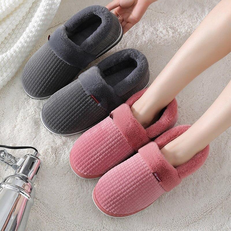 Unisex Fleece-Lined Winter Slippers – Soft Fabric, Warm Lining, Non-Slip Sole