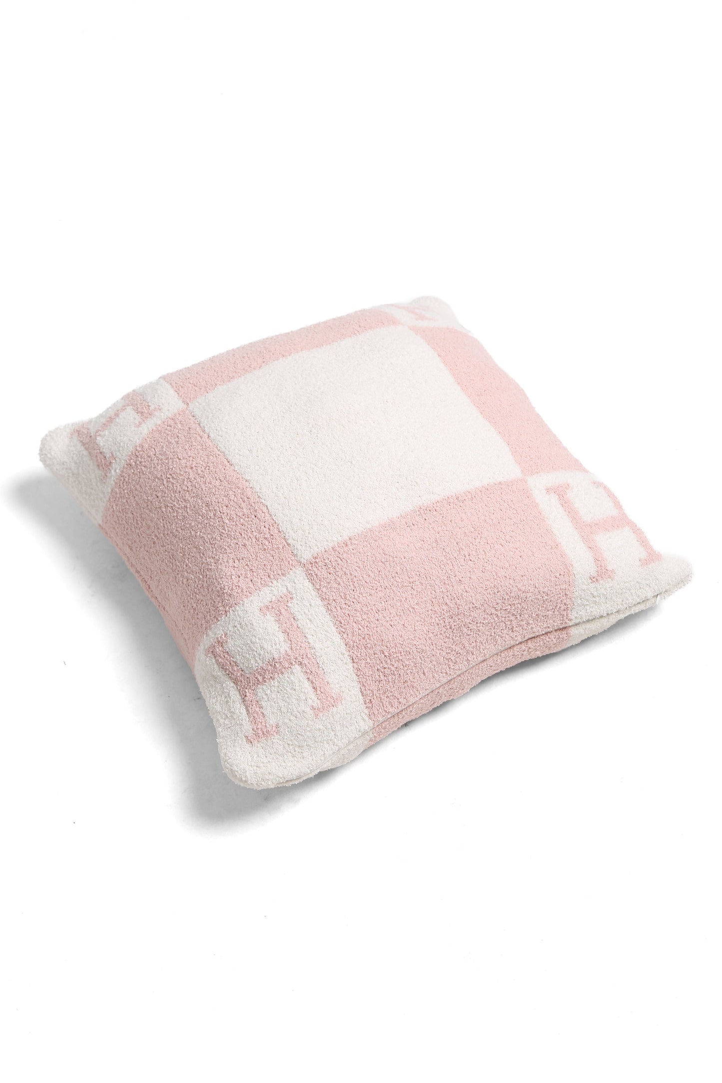 Luxurious Monogram Pillow Cover “H” – Elegant Decorative Cushion Case for Home Decor