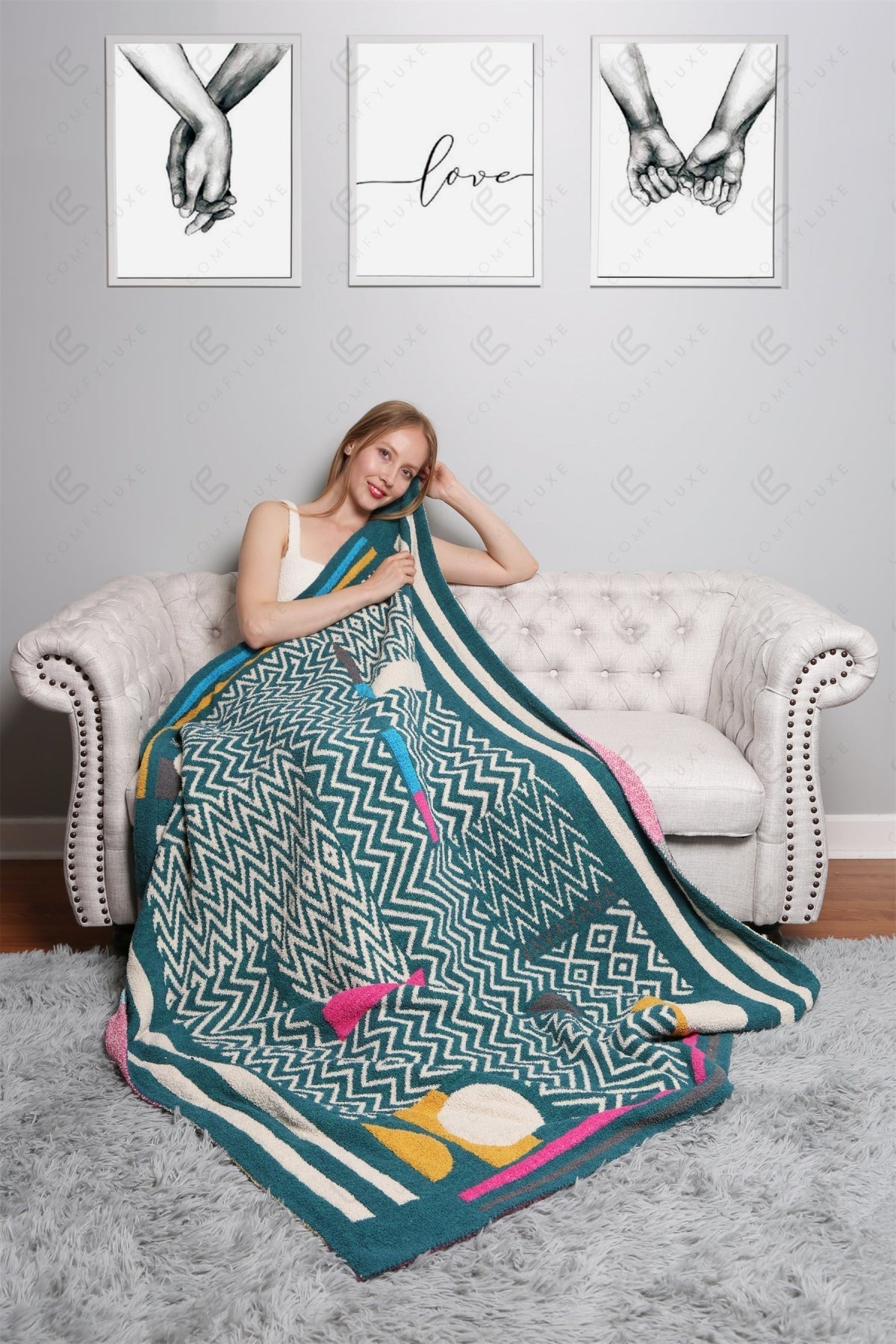 Ultra-Soft Geometric Fleece Throw Blanket 50×60 | 100% Polyester Microfiber, Warm Decorative Couch & Bed Throw