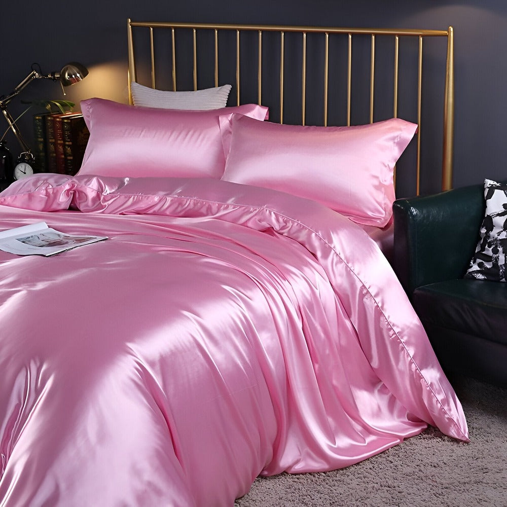 Premium Mulberry Silk Bedding Set – 100% Natural Mulberry Silk Duvet Cover with 2 Pillowcases – Hypoallergenic, Breathable, Temperature-Regulating, and Skin-Friendly