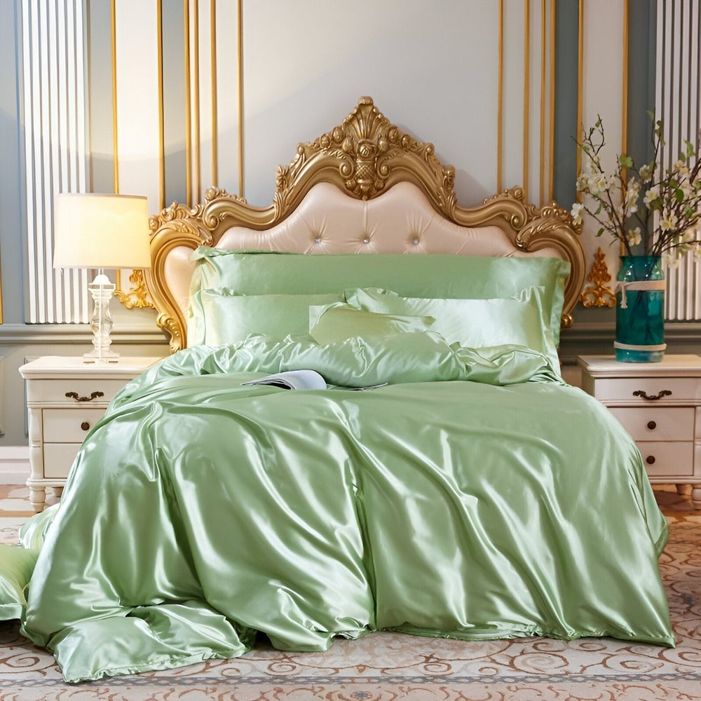 Premium Mulberry Silk Bedding Set – 100% Natural Mulberry Silk Duvet Cover with 2 Pillowcases – Hypoallergenic, Breathable, Temperature-Regulating, and Skin-Friendly