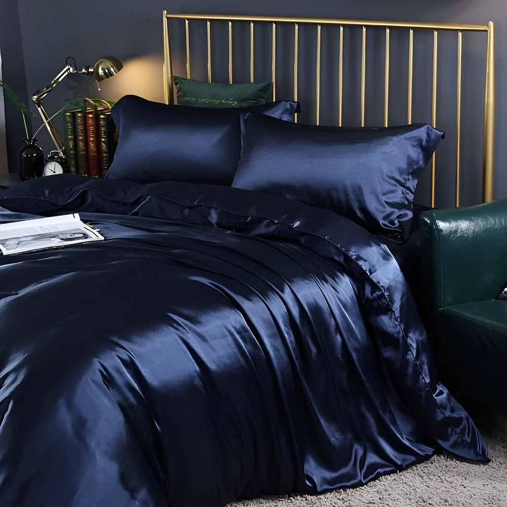 Premium Mulberry Silk Bedding Set – 100% Natural Mulberry Silk Duvet Cover with 2 Pillowcases – Hypoallergenic, Breathable, Temperature-Regulating, and Skin-Friendly