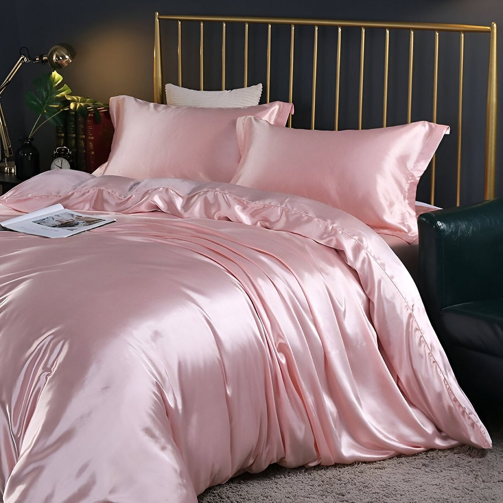 Premium Mulberry Silk Bedding Set – 100% Natural Mulberry Silk Duvet Cover with 2 Pillowcases – Hypoallergenic, Breathable, Temperature-Regulating, and Skin-Friendly
