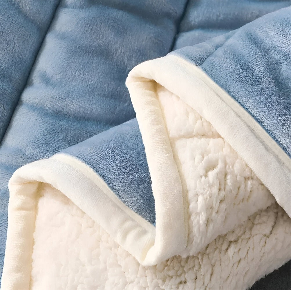 Ultra-Soft Sherpa Fleece Blanket – Cozy Throw for Winter, Sofa, and Bed – Machine Washable, Multiple Sizes