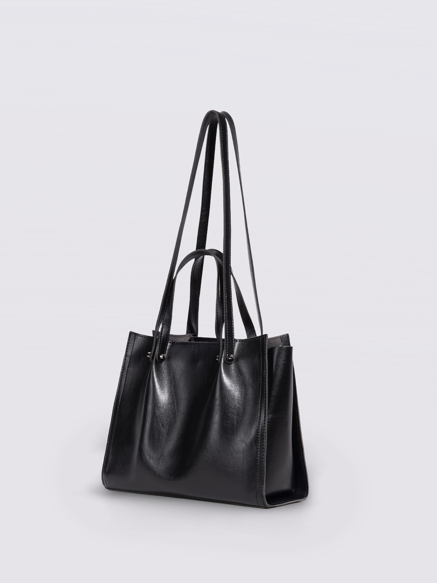 Black Leather Shopper Bag – Minimalist Tote, Spacious Work & Daily Carry