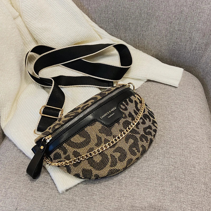 Trendy Leopard Print Crossbody Bag with Gold Chain – Adjustable Strap & Versatile Design