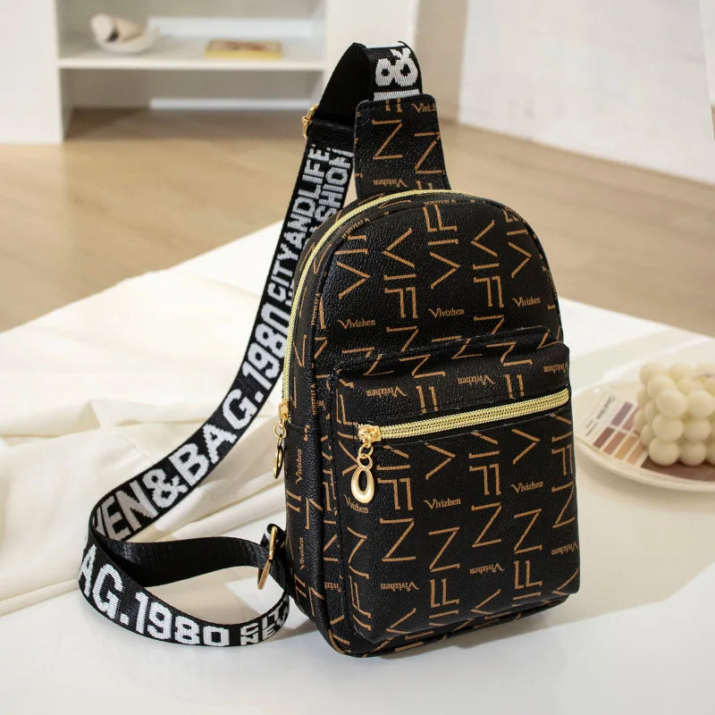 Streetstyle Mini Backpack & Crossbody Bag – Trendy Printed Shoulder Bag with Zipper Closure – Compact & Versatile Fashion Accessory