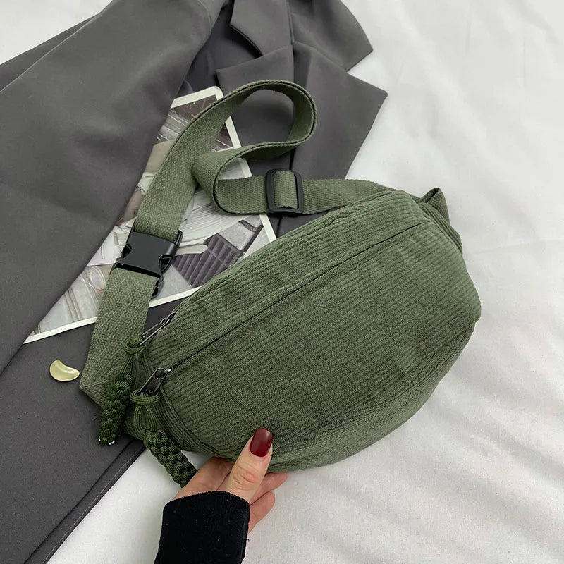 Green Corduroy Crossbody Bag – Stylish, Practical, and Comfortable Everyday Accessory