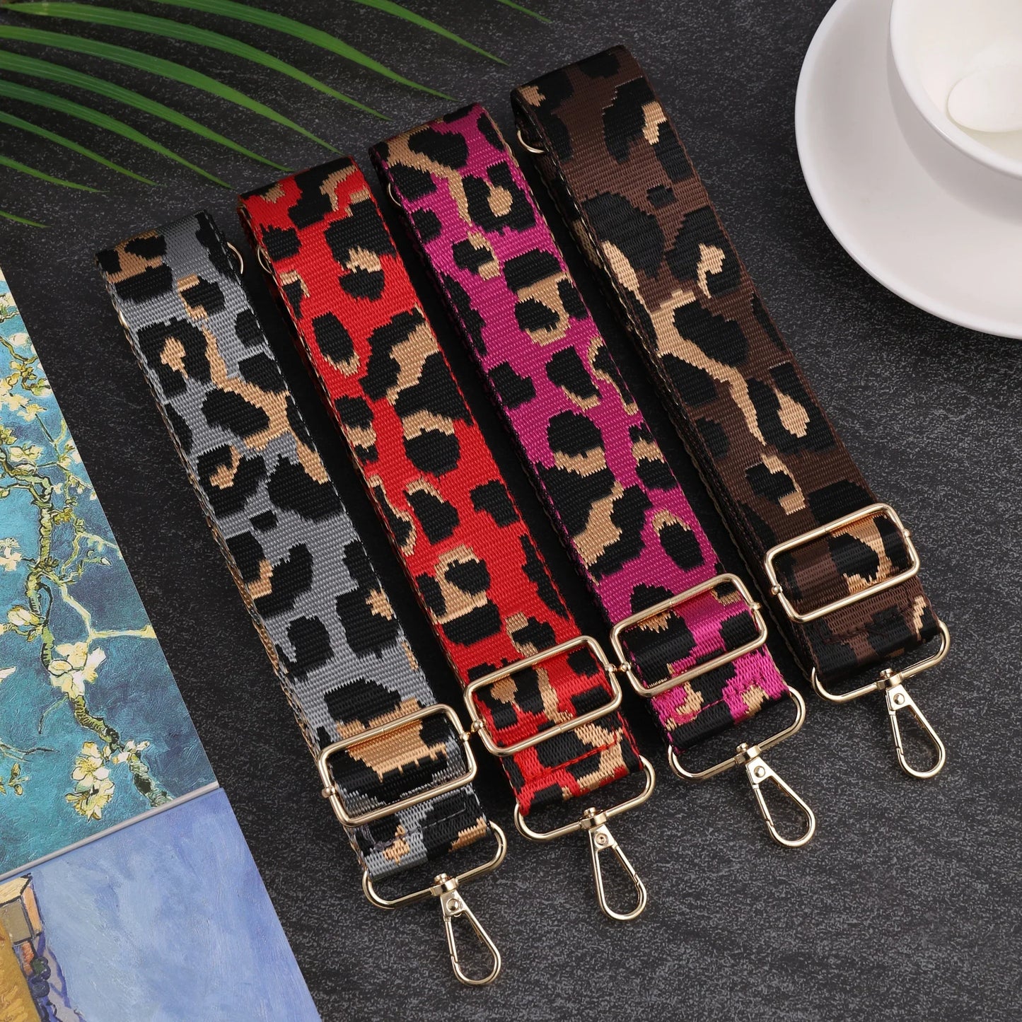 Adjustable Leopard Print Shoulder Strap – Comfortable & Stylish Handbag Accessory