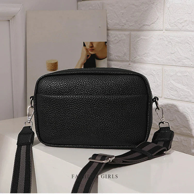 Beige Shoulder Bag for Women – Compact, Stylish & Practical Everyday Handbag