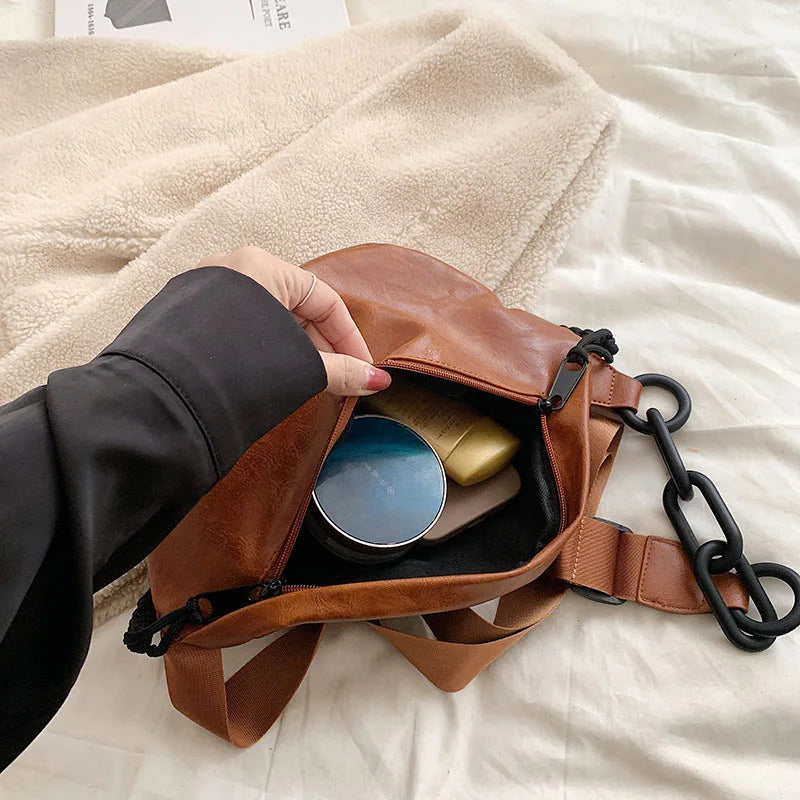 Vintage Leather Fanny Pack – Adjustable Crossbody Belt Bag for Women & Men