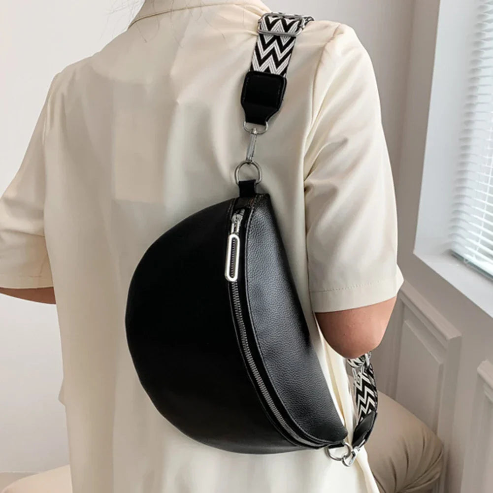 Trendy Crossbody Bag with Wide Shoulder Strap – Stylish & Comfortable