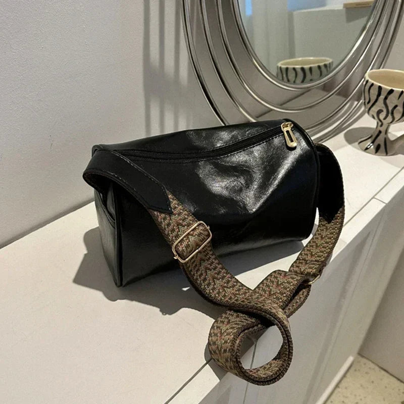 Stylish Leather Shoulder Bag with Braided Strap – Durable, Comfortable, and Spacious