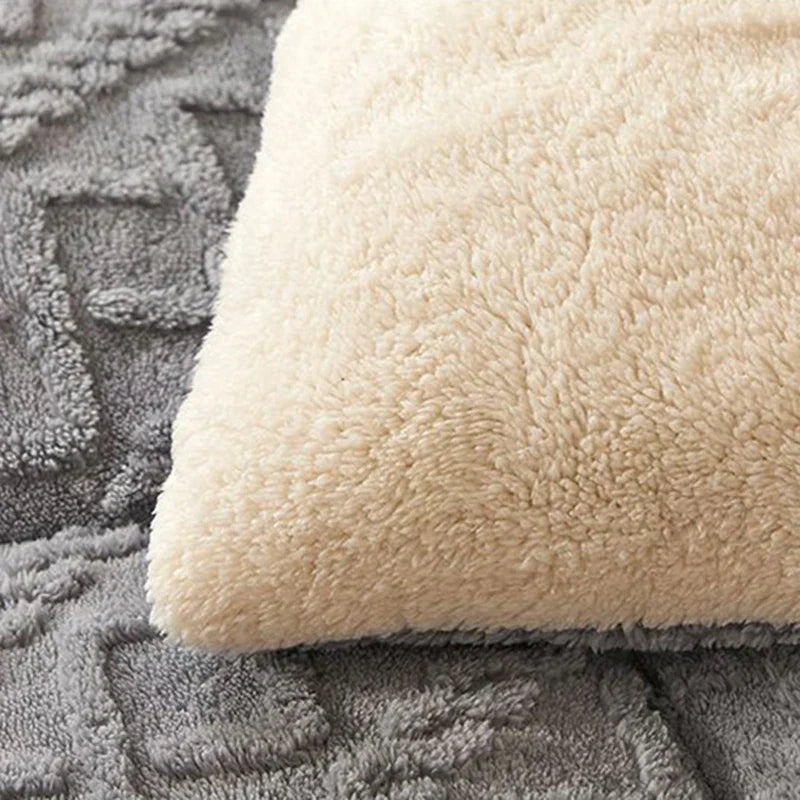 Ultra Soft Sherpa Fleece Winter Blanket – Thick Warm Throw for Bed & Couch