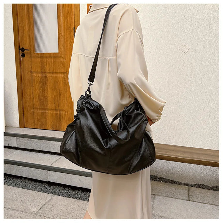 Stylish Women's Shopper Tote Bag – Spacious Shoulder Bag with Elegant Finish