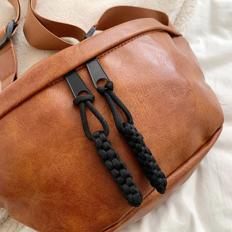 Vintage Leather Fanny Pack – Adjustable Crossbody Belt Bag for Women & Men