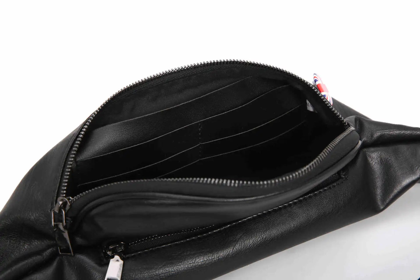 Trendy Crossbody Fanny Pack with Patches – Stylish Belt Bag for Casual Streetwear
