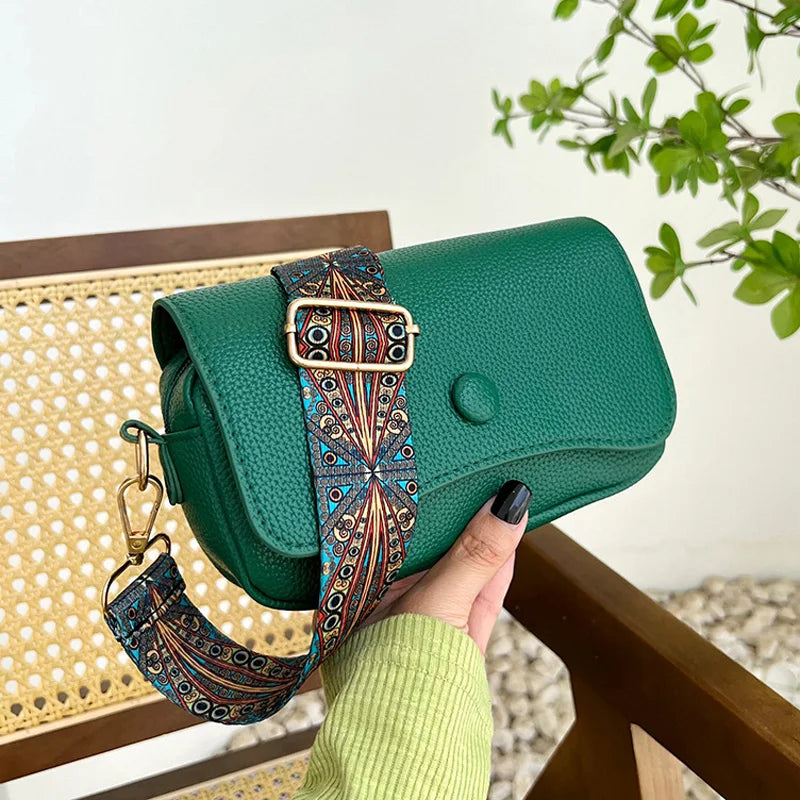 Vegan Leather Crossbody Bag for Women – Adjustable Strap – Chic & Practical Design